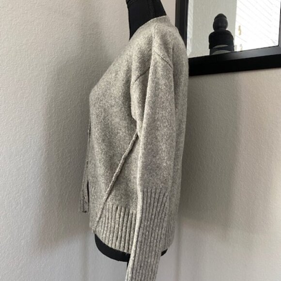 RACHEL ZOE Button Front Raw Hem Cardigan Sweater Gray Medium - Picture 5 of 11